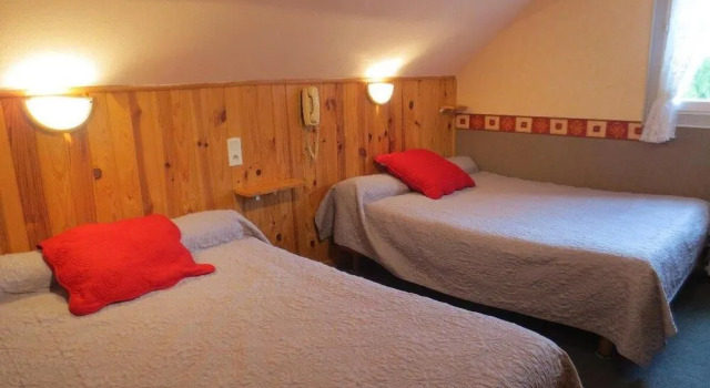 Hôtel les Deux Cols, Book Hotel Hotels in Pyrenees National Park with Parking, Parking