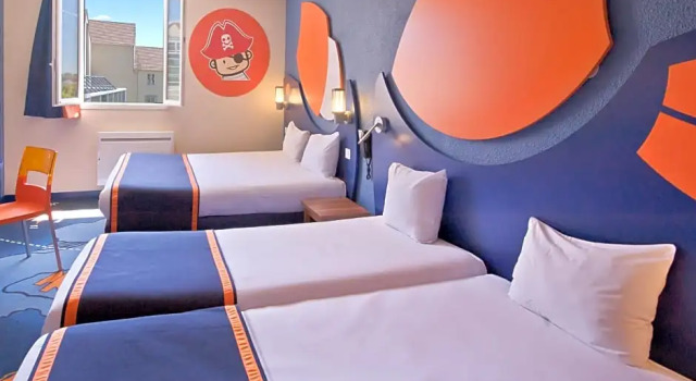 Четырёхместный номер Superior Family Explorers Hotel Marne-la-Vallée