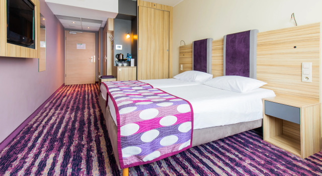 Galaxy Hotel, Забронировать Отель Гжегорски Краков, рядом с Бизнес-центр Краковия