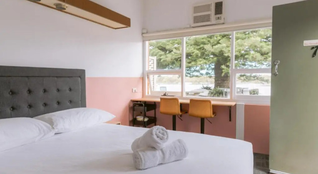 Двухместный номер Standard с видом на озеро Black Swan Waterfront Motel