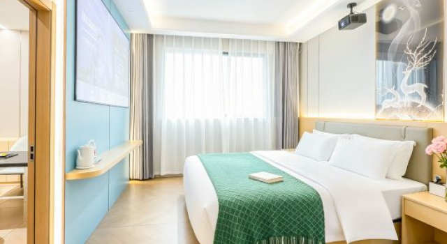 Люкс Lanqi Residence Hotel (Chaozhou Raoping Fengjiang Plaza)