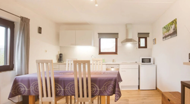 Serene Holiday Home in Han-sur-lesse With Garden, Забронировать Отель Отели Ан-сюр-Лес 3 звезды, рядом с Пещера Ан-сюр-Леc, 3*