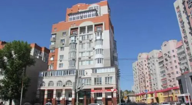 Огни Саратова на улице Московская 134/146