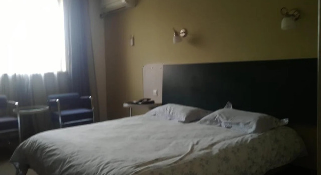 Motel 168 Nanjing He Yan Road Inn, Buchen Sie Motel Motels in Jiangsu, Motel
