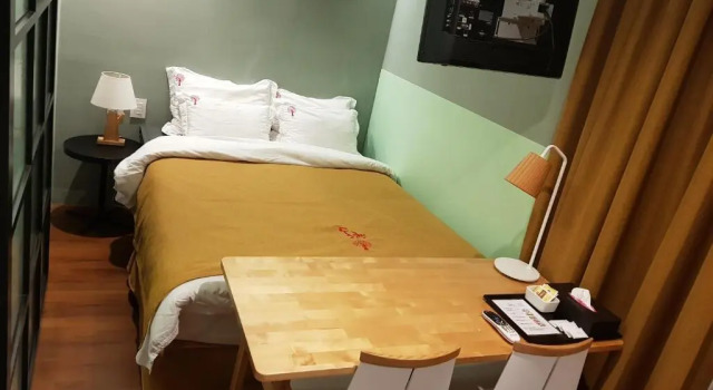 Двухместный номер Standard с балконом Jeju Swiss Village 114