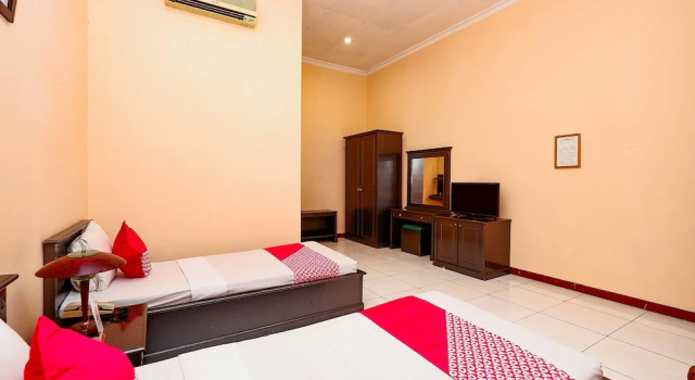 Hotel Wijaya by OYO Rooms