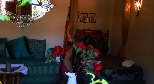 Camera Standard Riad Rchacha