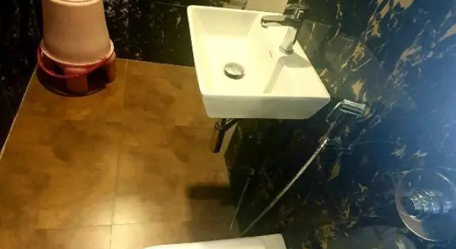Четырёхместный номер Deluxe с красивым видом из окна Hotel Shambuji