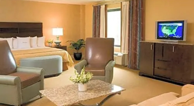 Двухместный номер Standard DoubleTree by Hilton Boston/Bedford Glen