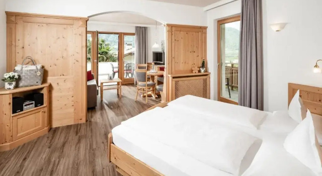 Nutzhof - Mediterran Flair Hotel, Забронировать Отель Лагундо Texel Group National Park, рядом с Vellau - Leiteralm - Velloi - Malga Leiter Gondola