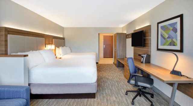 Люкс Holiday Inn Express & Suites New Castle by IHG