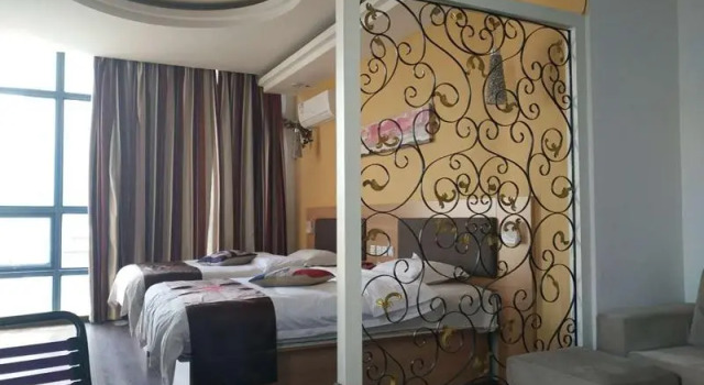 Люкс Business Thank Inn Hotel Jiangxi Yichun Fengcheng International Trade