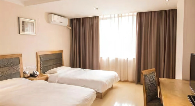 Leicester Grand Hotel, Varaa Hotelli Donghu 