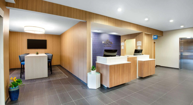 Microtel Inn & Suites by Wyndham Farmington, Prenota Hotel Farmington 