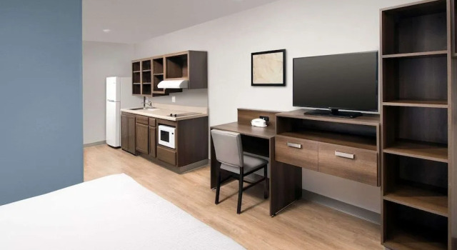 WoodSpring Suites Columbus Fort Benning Bldg. 2, Boek Hotel SPA-hotels in Georgia, SPA