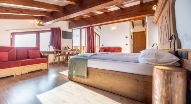 Alpino Lodge Bivio, Book Hotel Livigno Lombardy