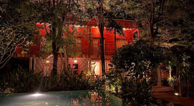Семейная вилла с 3 комнатами с балконом Dontrei Villa Angkor