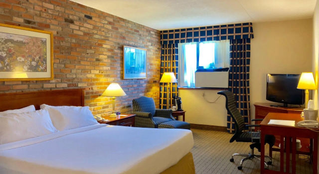 Двухместный номер Standard Holiday Inn Express Toronto East - Scarborough by IHG