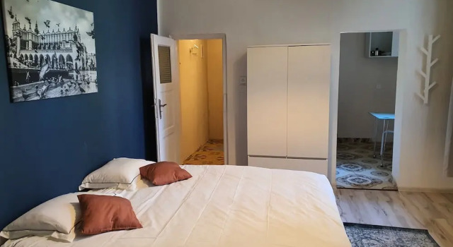 Двухместный номер Comfort с видом на внутренний двор AMEN Aparthotel Curie 8