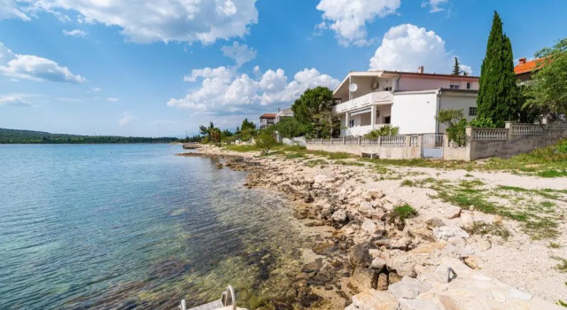 Апартаменты Apartments Dom Giricic