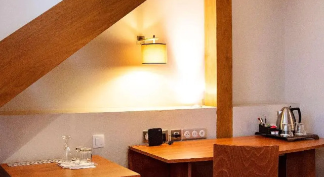 Семейный номер Standard Дуплекс Best Western Plus Hôtel Colbert