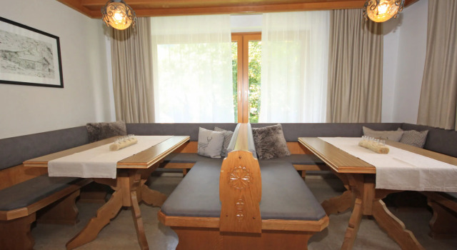 Chalet Alpin, Rezerwuj Chalet Hotele w Salzburg z parkingiem, Parking