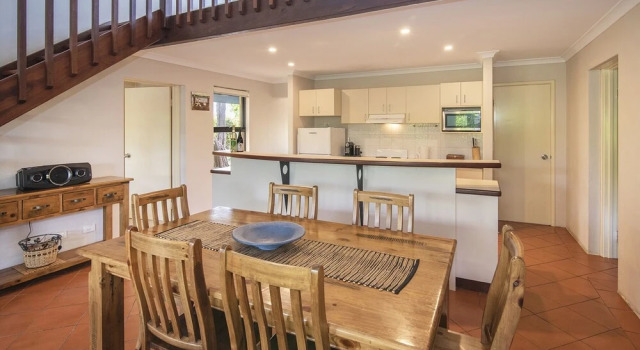 Четырёхместные апартаменты Dunsborough Beach Cottages