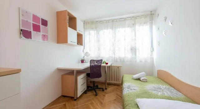 Snjeza - Spacious & Comfortable - A1, Забронировать Отель Отели Сплита 3 звезды, 3*
