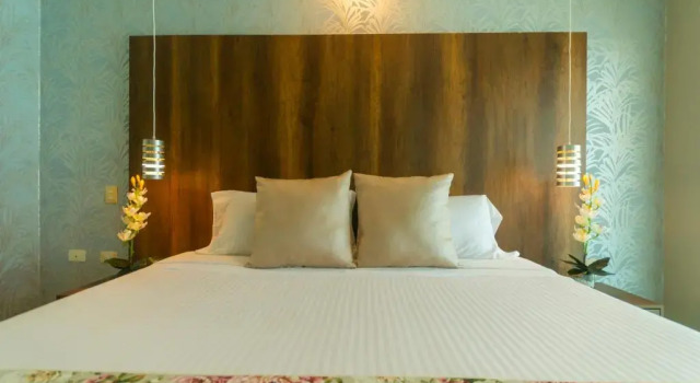 Полулюкс Hotel Santorini Loft