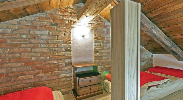 Amazing Home in Castagnole Delle Lanze With 2 Bedrooms and Wifi
