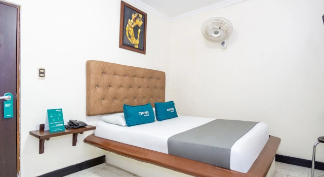 Économie double chambre Ayenda Bugatier