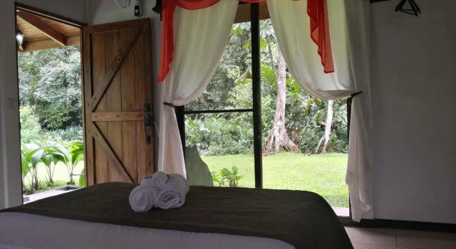 Бунгало Hotel Catarata Río Celeste
