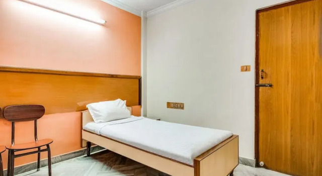 Udupi Sri Durga Residency by OYO Rooms, Varaa Hotelli Kakinada Andhra Pradesh