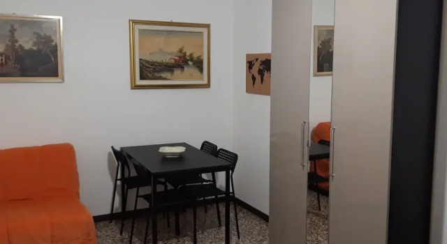Fancy House Milan, Book Hotel Hotels in Certosa with Parking, Parking