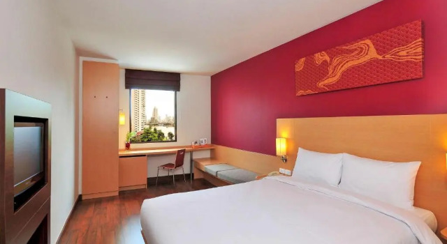 Двухместный номер Standard с видом на реку Ibis Bangkok Riverside