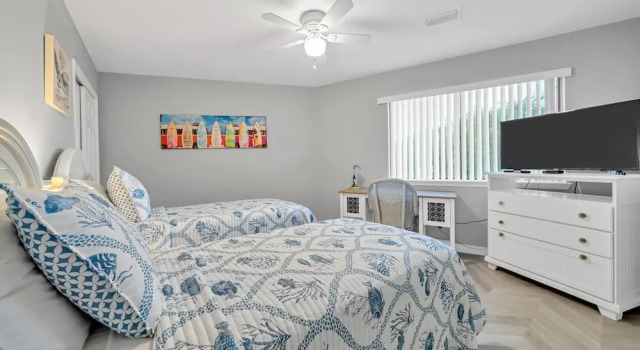 Crystal Village II 26A, Varaa Hotelli Hotellit Emerald Coast uima-altaalla, Uima-allas