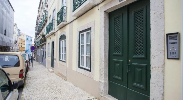 024 D - Lisbon Typical Cosy Apartment, Забронировать Апартаменты/квартира Лиссабон Эстремадура, рядом с Money Museum