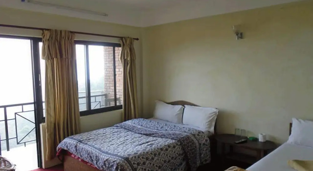 Двухместный номер Economy с 2 комнатами Hotel Nagarkot Holiday Inn
