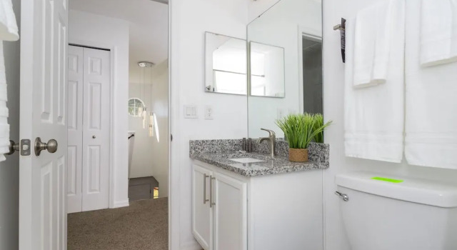 Семейный номер Standard с 5 комнатами Beautiful 5Bd Single Family w/ Game Room @ 106 Lake Wilson Preserve