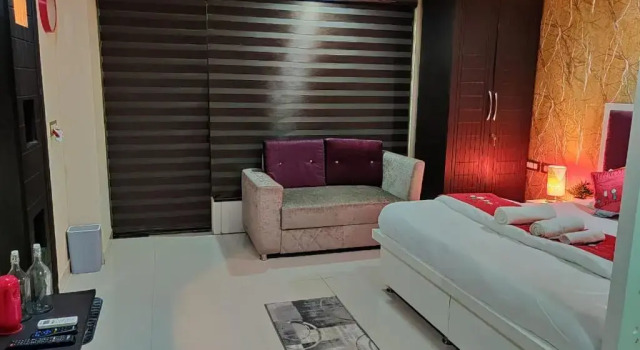 Ziffy Suites, Забронировать Отель Отели штата Харьяны с парковкой, Парковка