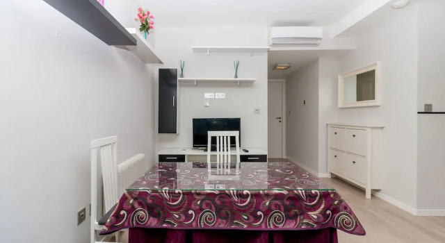 New Big Apple Apartment PTS Granada Canovas