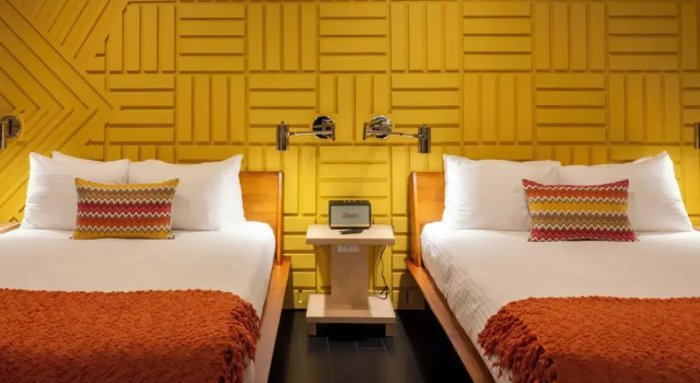 Четырёхместный номер Deluxe Logan Inn