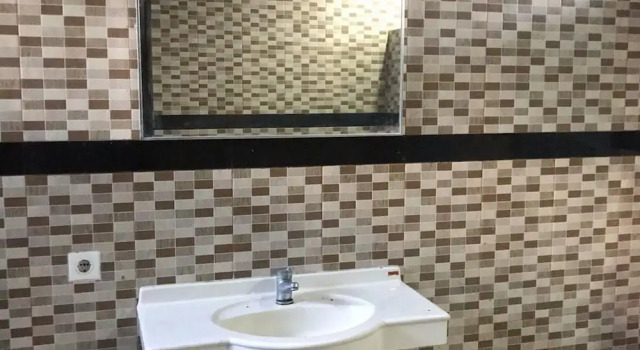 Номер Standard KoolKost Syariah near RSU Suaka Insan 2