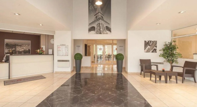 City Résidence Bry-sur-Marne, Забронировать Отель Бри-сюр-Марн Val de Marne