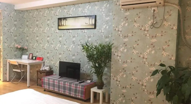 Номер Business Tiandi Huadian Apartment Youlehui