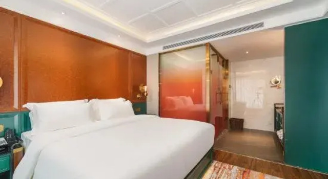 Люкс Chengdu Chunxi Road Taisheng South Road Subway Station James Joyce Elite Hotels