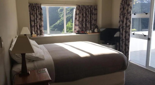 Двухместный номер Deluxe с балконом и с видом на море Harbour Lodge Wellington