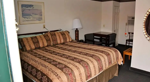 Budget Inn Of Brownfield, Book Hotel Hoteller i Brownfield med parkering, Parkering