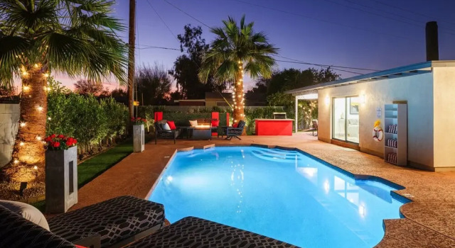 Коттедж Modern Roose-pool Heat Available-hot Tub- Old Town