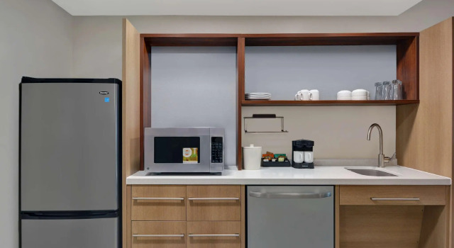 Четырёхместный люкс Home2 Suites By Hilton Richmond Hill Savannah I-95